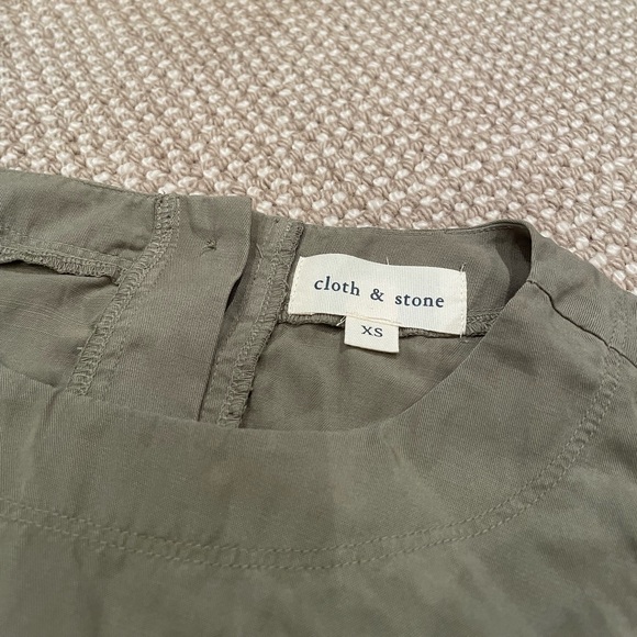 NWOT Cloth and Stone Olive Frayed Tank with Back Detail | Anthropologie Top XS - Picture 3 of 8